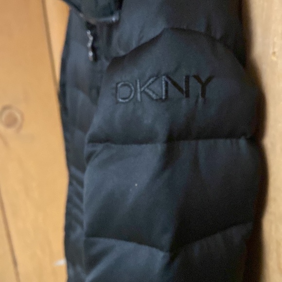 DKNY Donna Karan New York woman’s down winter puffer coat BLACK size S - Picture 4 of 8